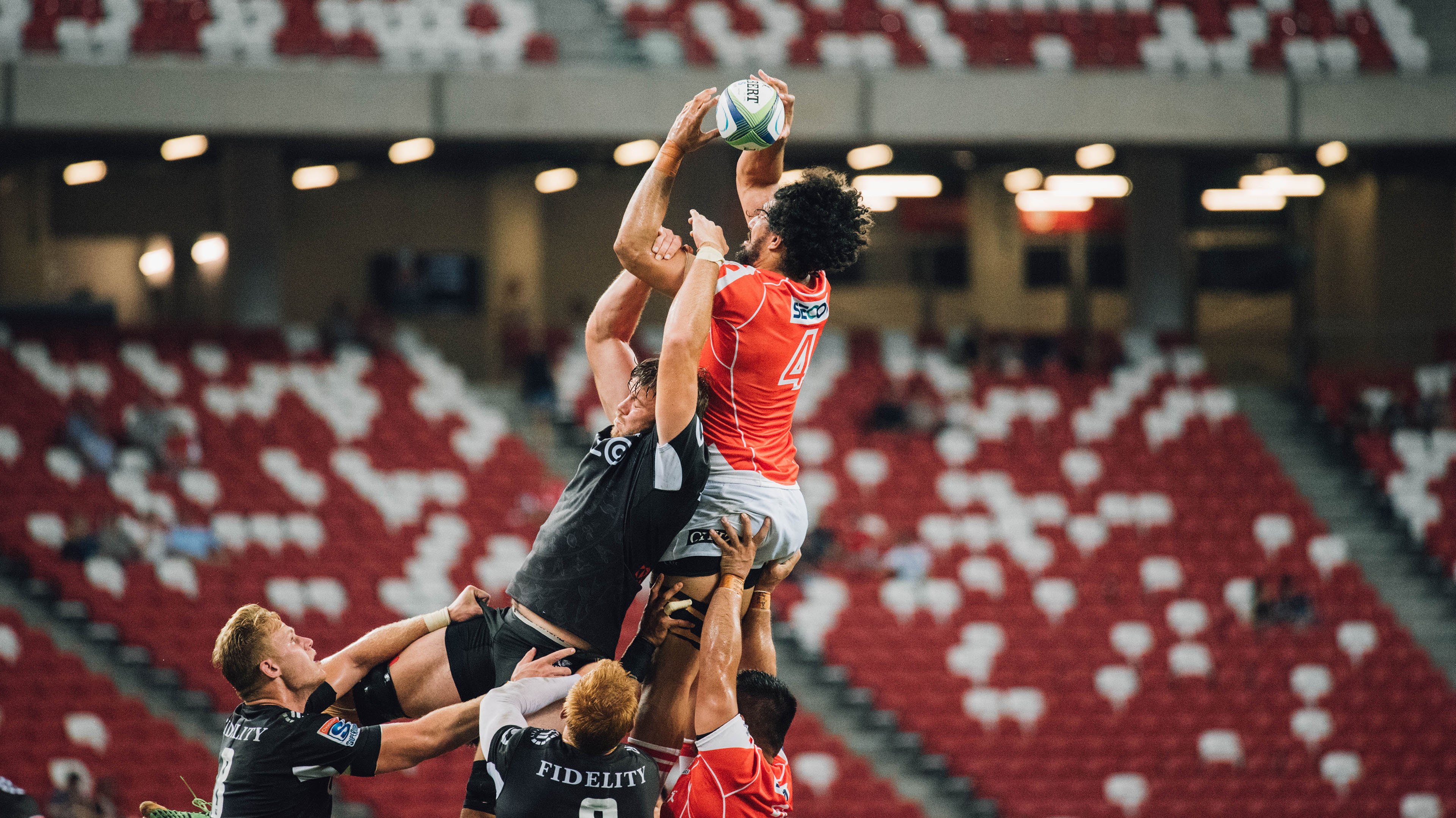 “拳击传奇对决:2025世界运动会四川省体育馆见证巅峰之战!”